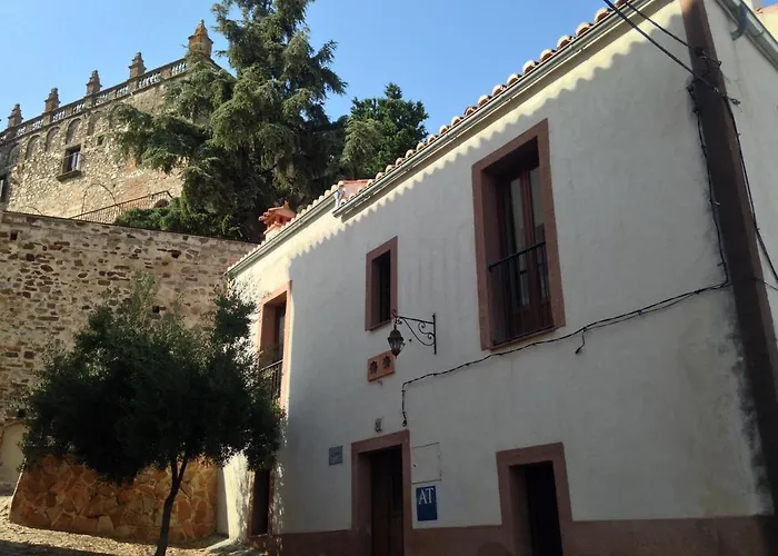 Casas De La Juderia, Juderia Vieja